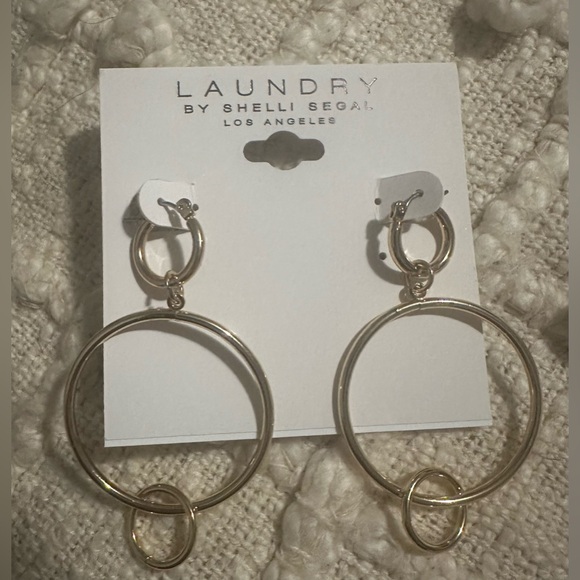 LAUNDRY by Shelli Segal Los Angeles Earrings - Picture 1 of 1